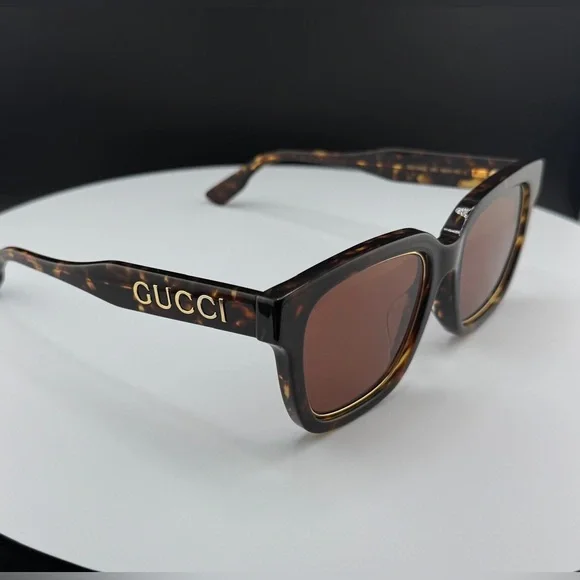 Gucci | Accessories | Gucci Gg136sa 02 Sunglasses Womens  display picture 3